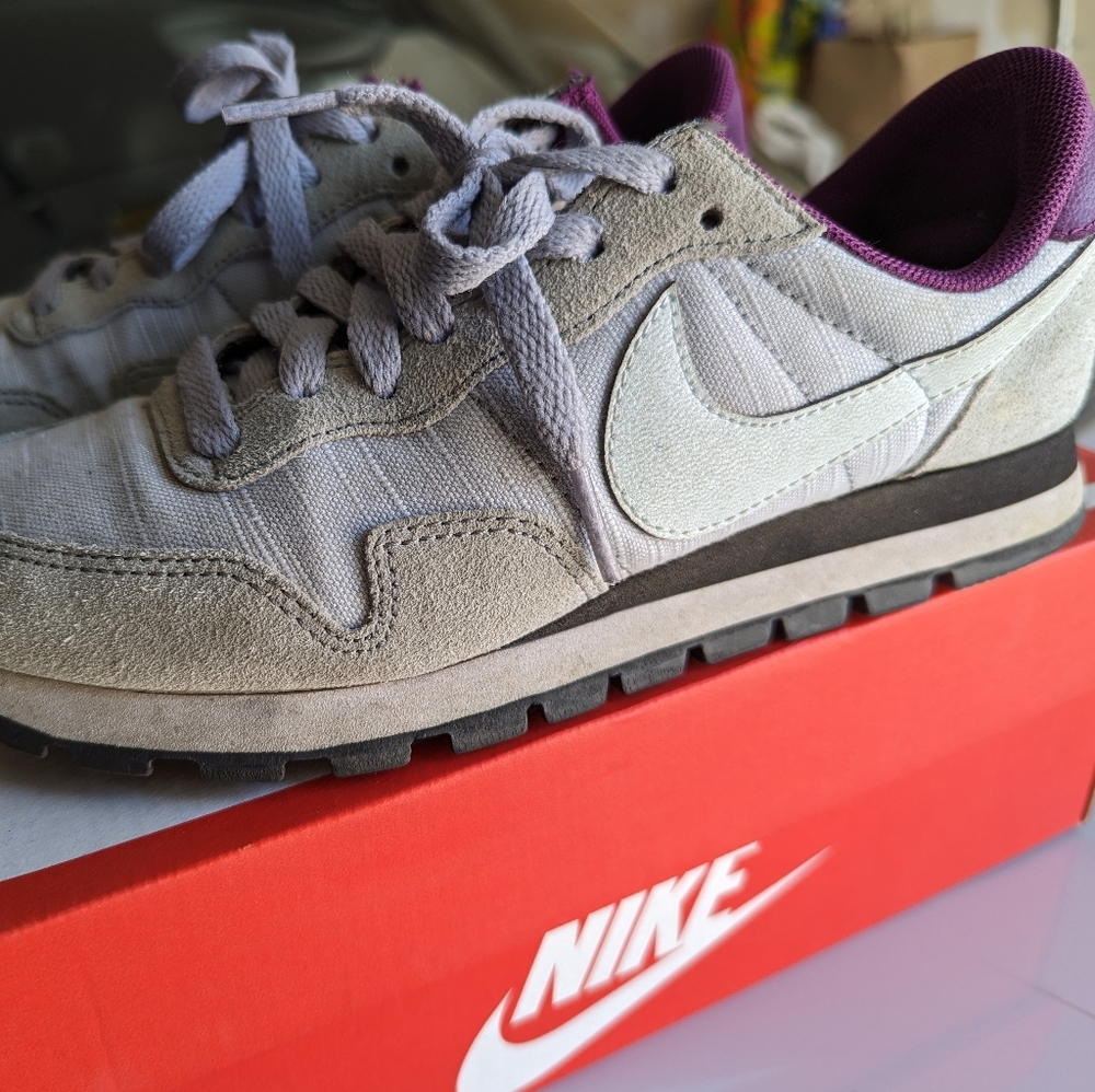 NikeAir Pegasus '83, Size 6